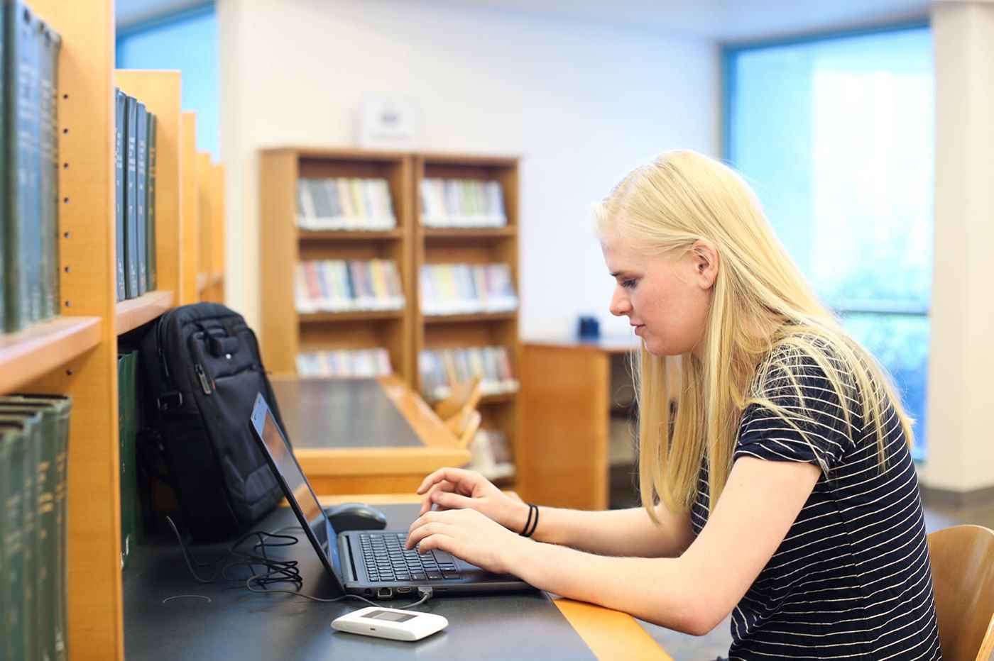 College of the Sequoias  Hotspot & Laptop Checkout