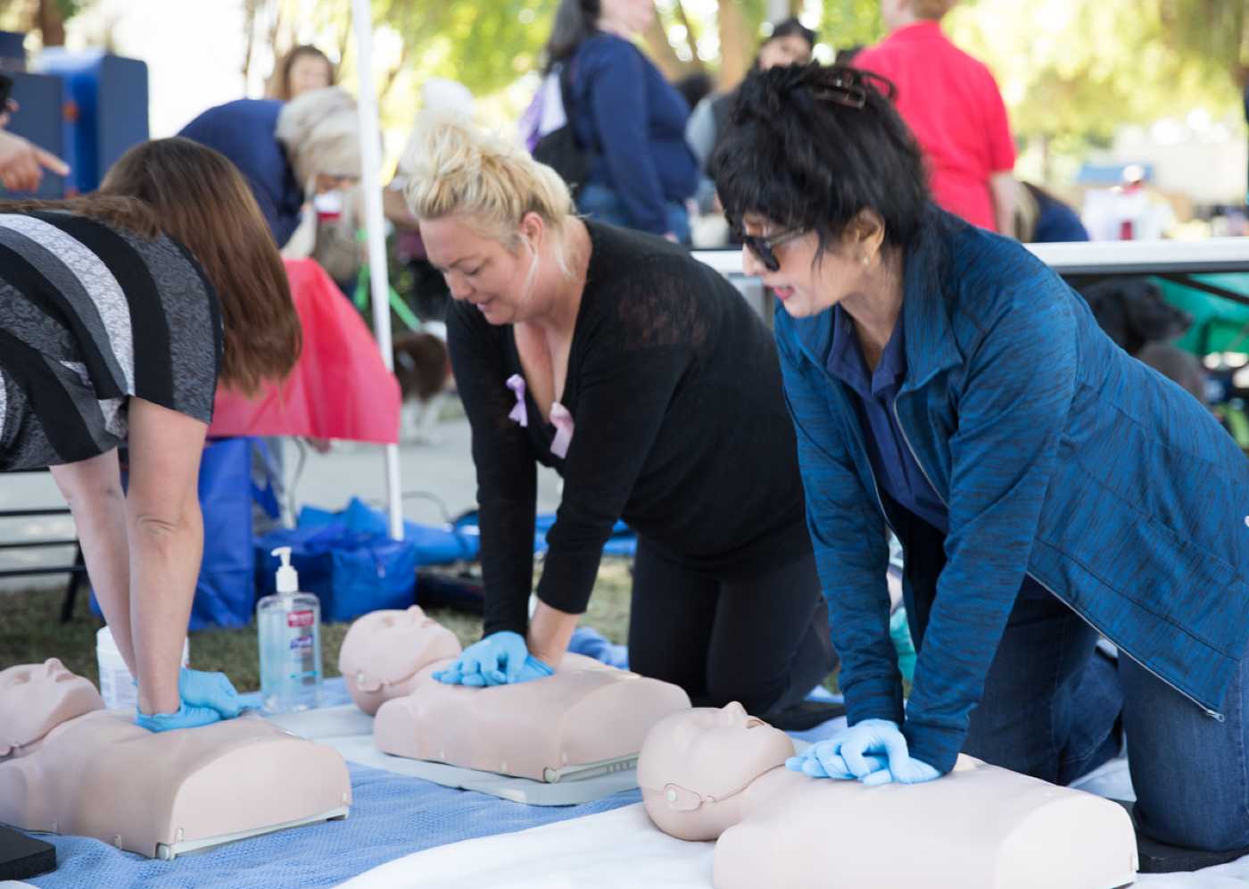 Picture of people learning CPR